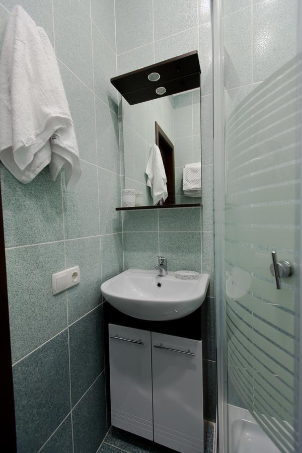 Hotel Hizhina Petropavlovsk Bagian luar foto