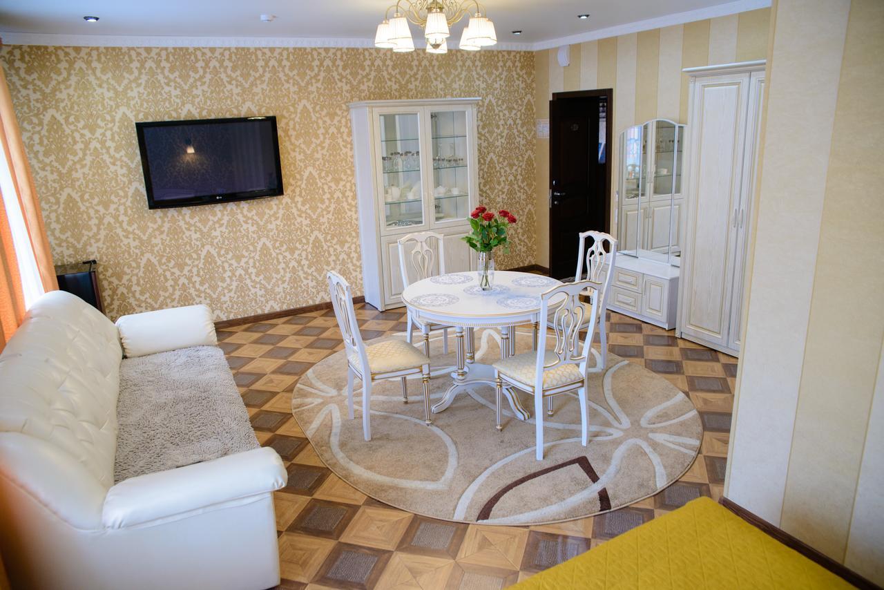 Hotel Hizhina Petropavlovsk Bagian luar foto